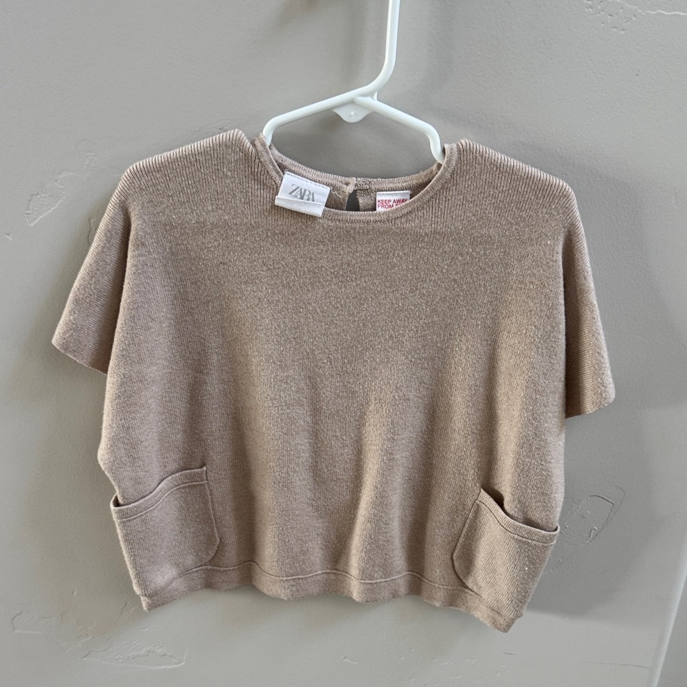 Zara Taupe Short Sleeve Knit Top with Front Pockets